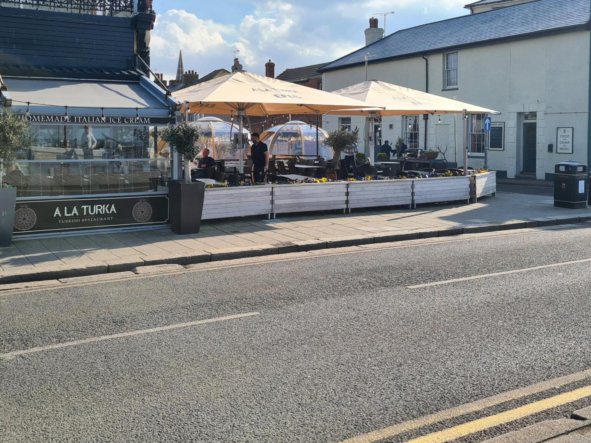 Vitamin Sea Residency Herne Bay Exterior foto